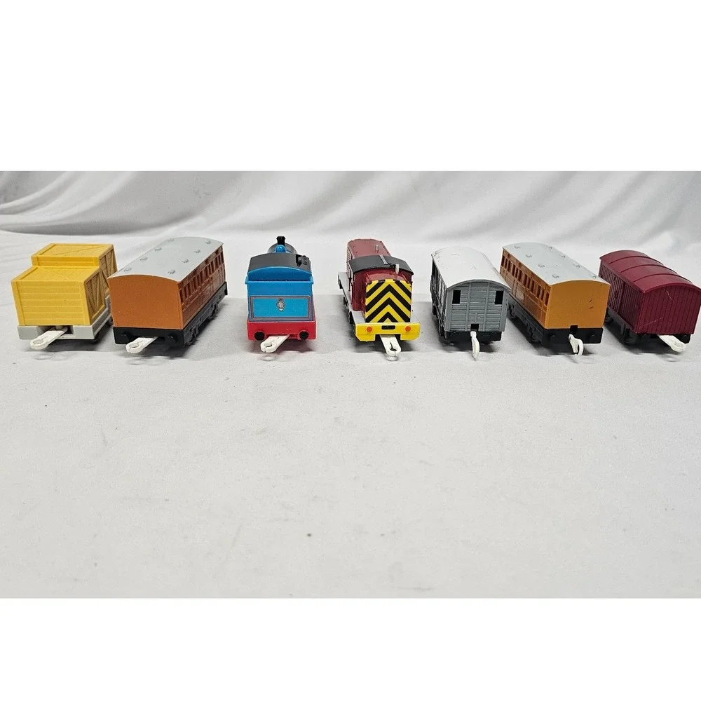 Tomy Thomas Friends Train Lot Thomas Salty Annie Clarabel Troublesome Truck 7pc
